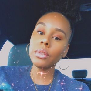 Meet your Posher, Tracy